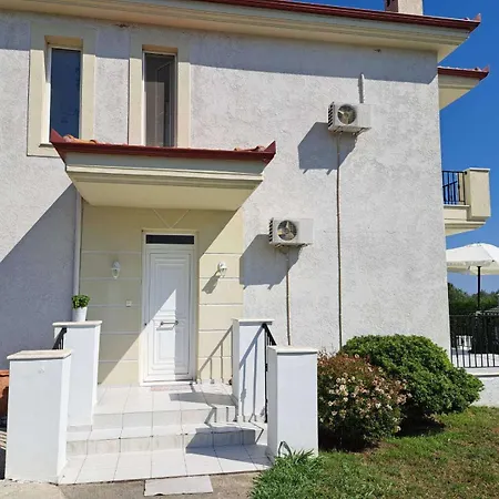 Oasis بيت للعطل